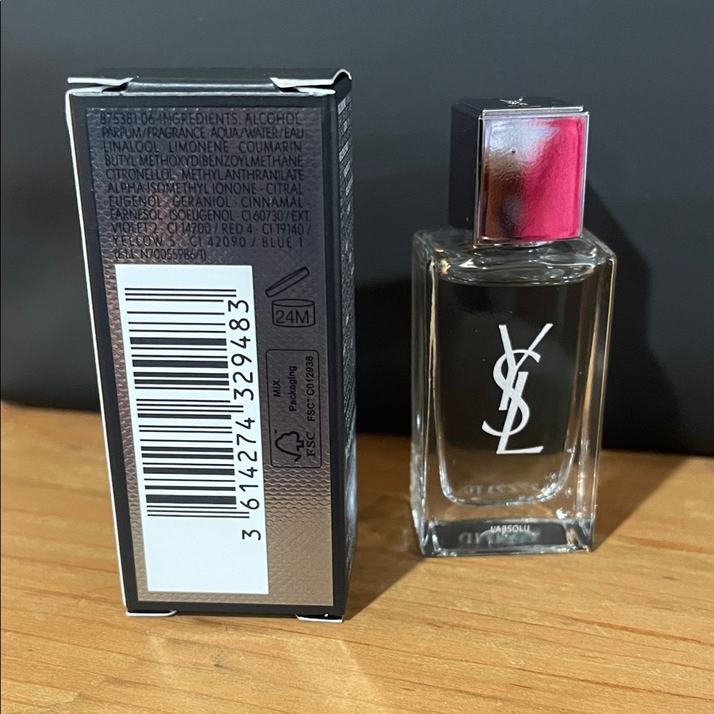 🍉 YSL MYSLF ABSOLUTE Black Toiletry Bag with Silver MYSLF Logo - Picture 3 of 16